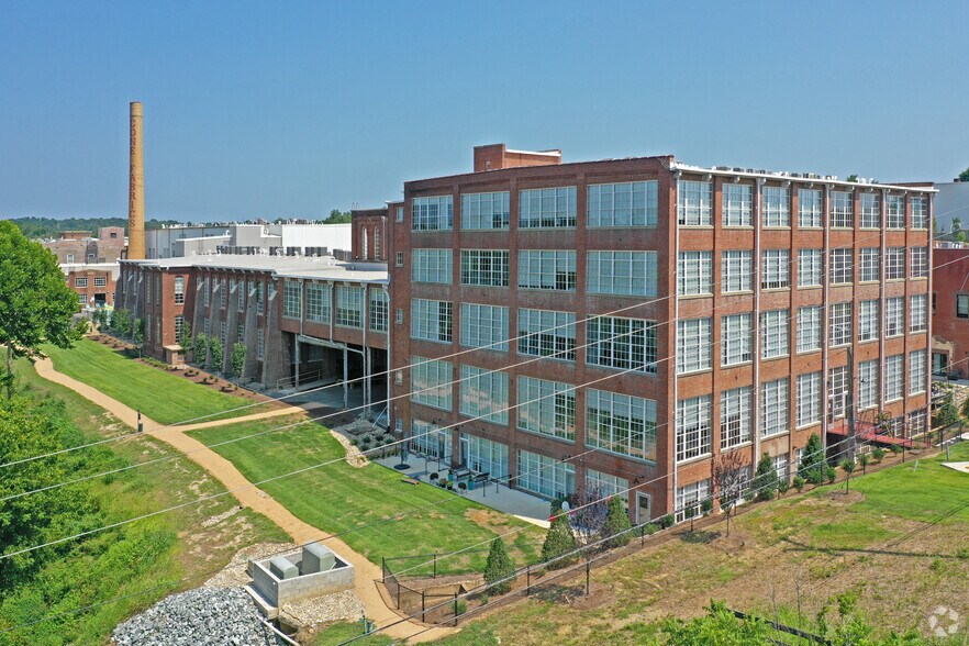 More Photos Of 116 E Main St, Haw River Apartments For Lease