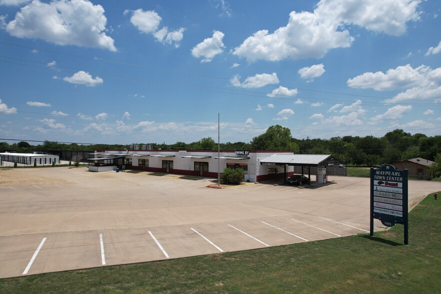 Primary Photo Of 705 N Main St, Maypearl Unknown For Lease