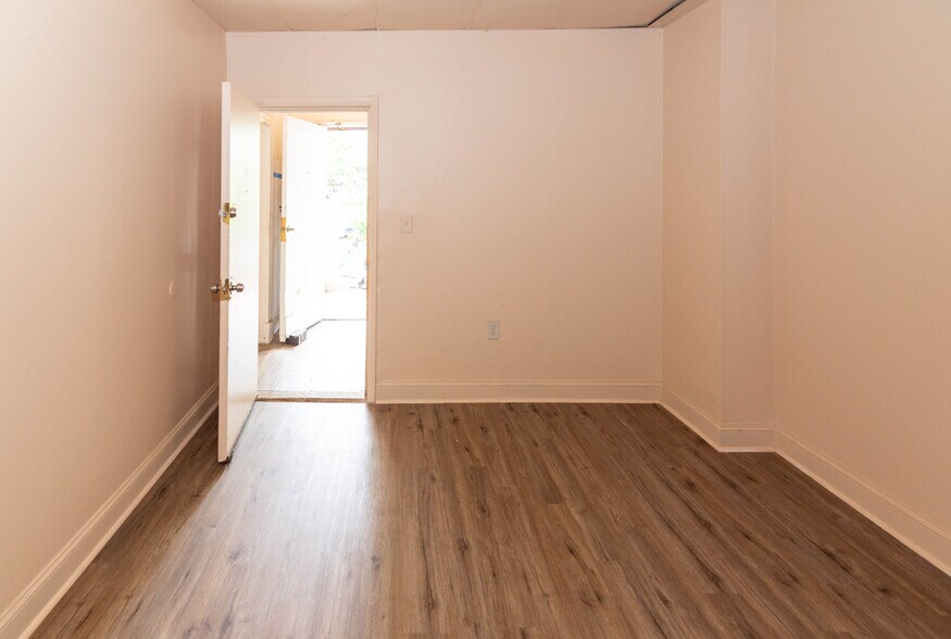 More Photos Of 1611 Gwynns Falls Pky, Baltimore Apartments For Sale