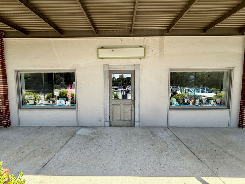 More Photos Of 1950 Thomasville Rd, Tallahassee Unknown For Lease