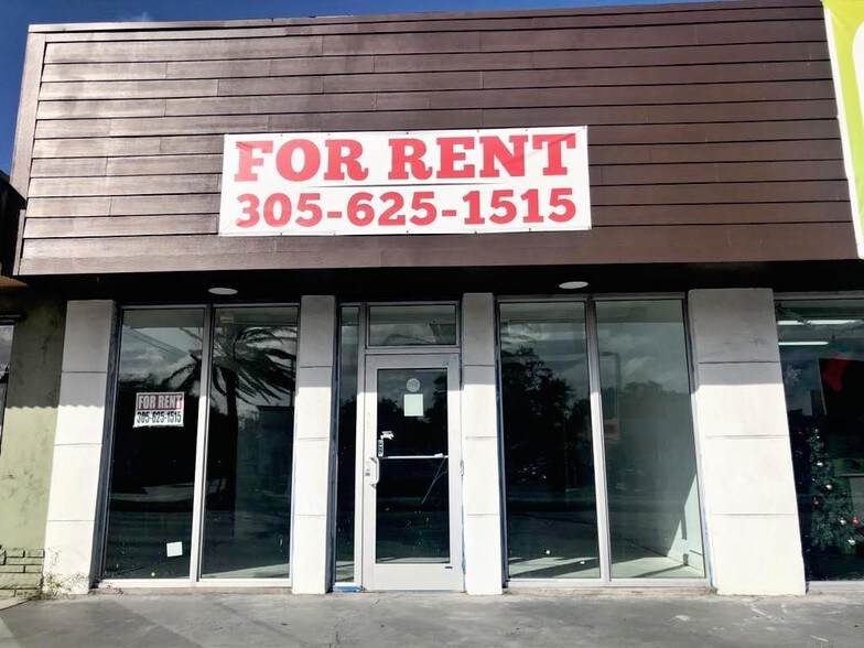 More Photos Of 475 NE 167th St, Miami Storefront For Lease