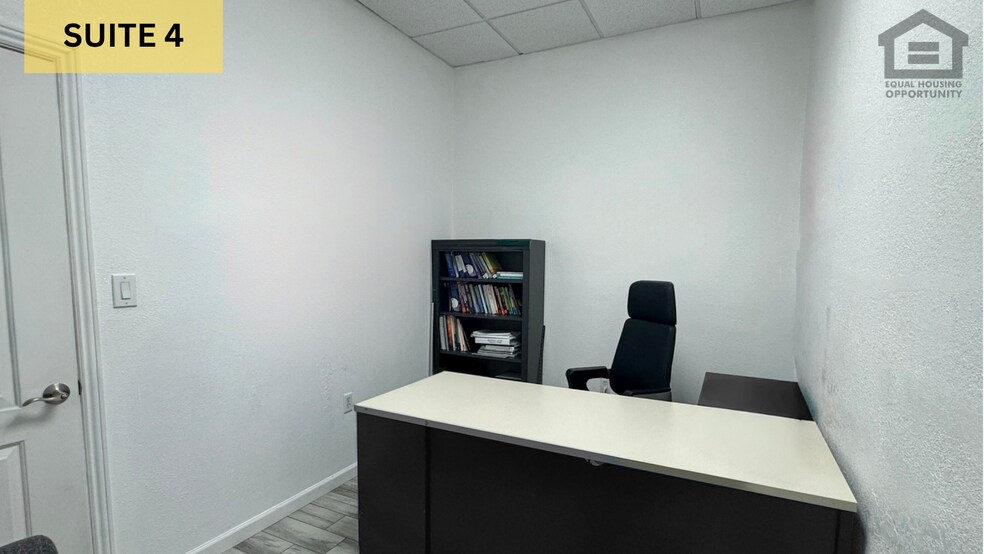 More Photos Of 201 E Cottonwood Ln, Casa Grande Office For Lease