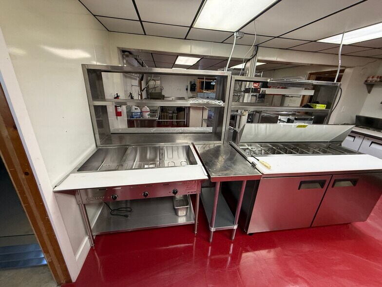 More Photos Of 1640 W US-2, Crystal Falls Restaurant For Sale