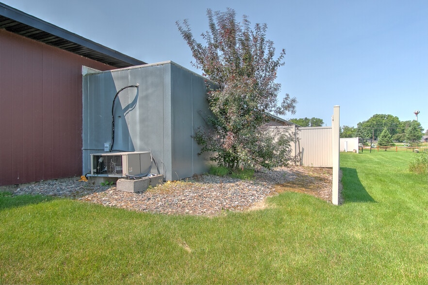 More Photos Of 10376 112th Ave, Milaca Freestanding For Sale
