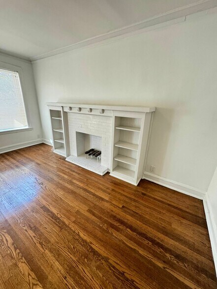 More Photos Of 7250 S Merrill Ave, Chicago Apartments For Sale