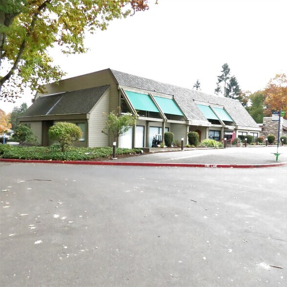 More Photos Of 31960 SW Charbonneau Dr, Wilsonville Office For Lease