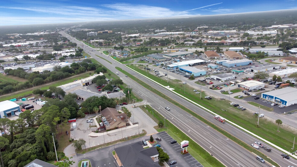 More Photos Of 1152 Tamiami Trl, Port Charlotte Restaurant For Sale