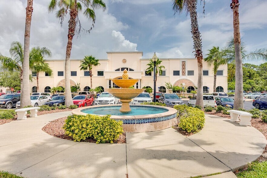 More Photos Of 7341 Office Park Pl, Melbourne Office Residential For Lease