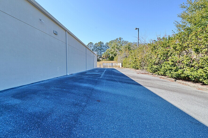 More Photos Of 3365 E Millwood Ln, Hernando Freestanding For Sale