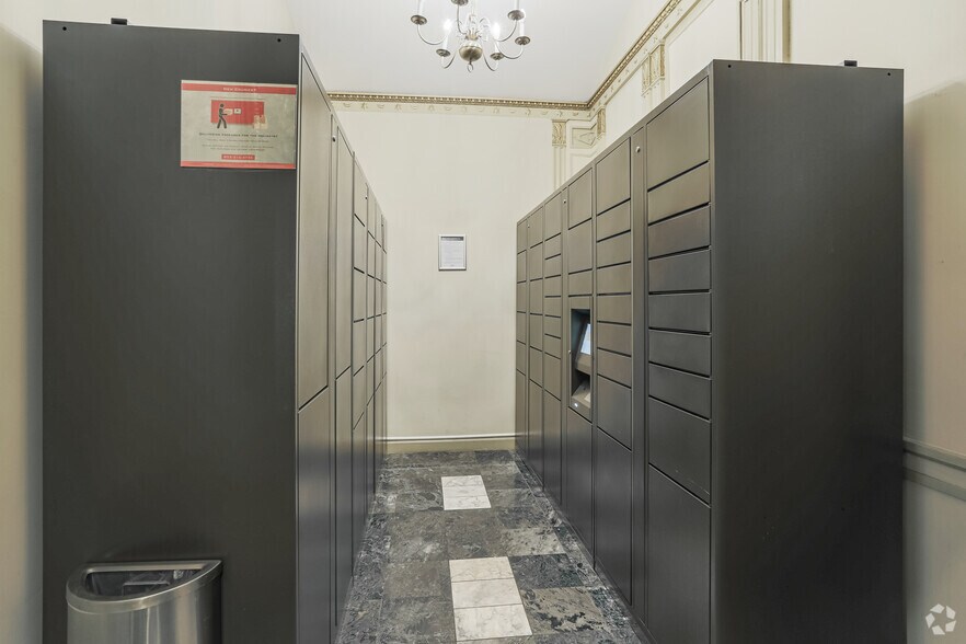 More Photos Of 5240 N Sheridan Rd, Chicago Apartments For Lease
