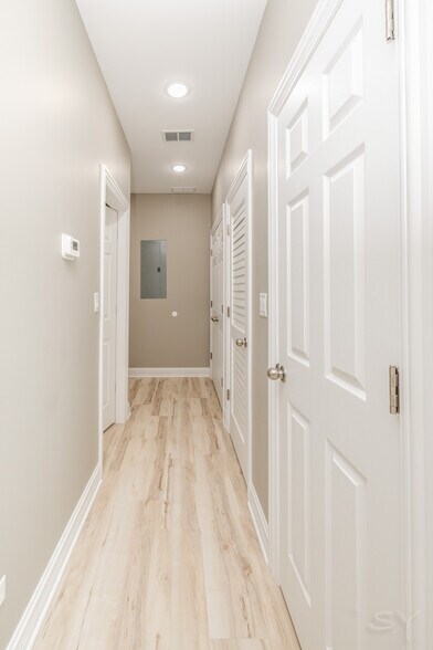 More Photos Of 851 Springfield ave, Chicago Apartments For Sale