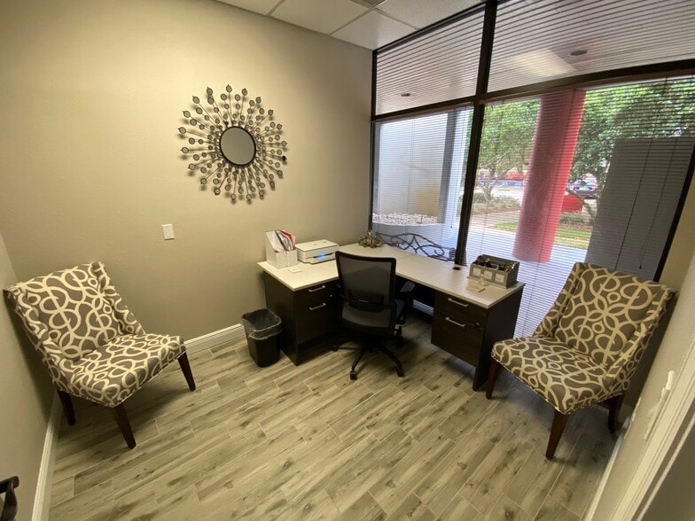 More Photos Of 1211 Tech Blvd, Tampa Manufacturing For Lease