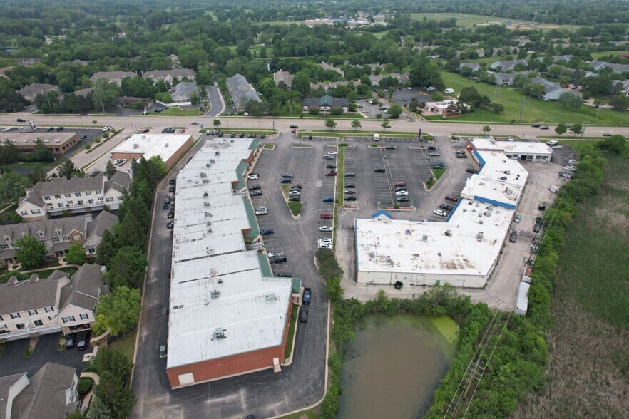 More Photos Of 315-345 W Northwest Hwy, Palatine Freestanding For Lease