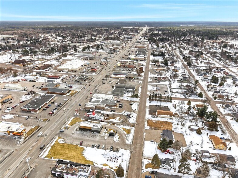 More Photos Of 1910 7th St S, Wisconsin Rapids Office For Sale