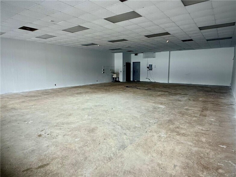 More Photos Of 3937 Rt 281, Cortland Unknown For Lease