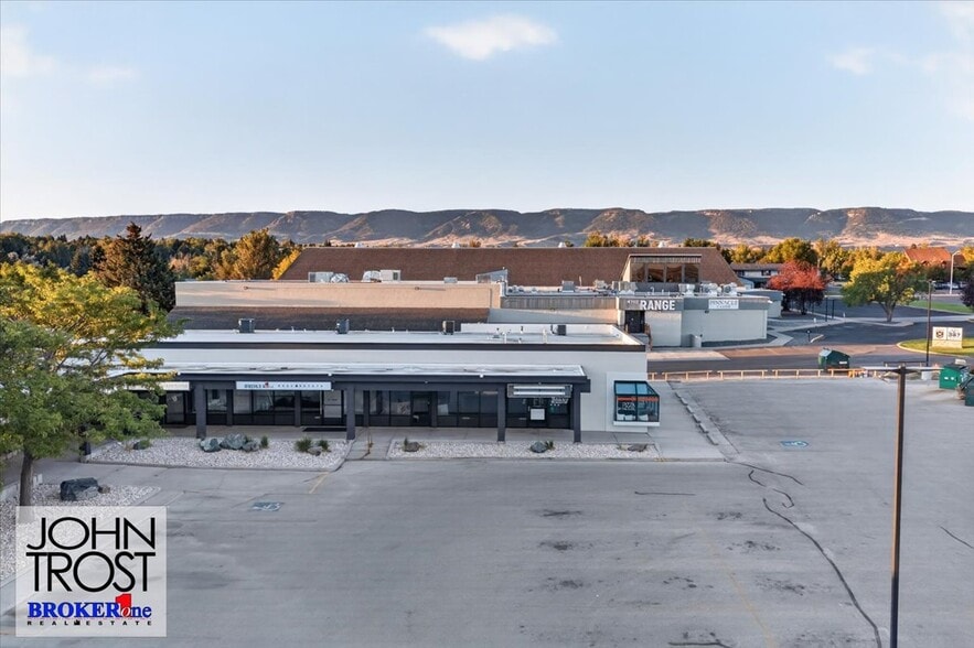 More Photos Of 301-327 Thelma Dr, Casper Storefront For Lease