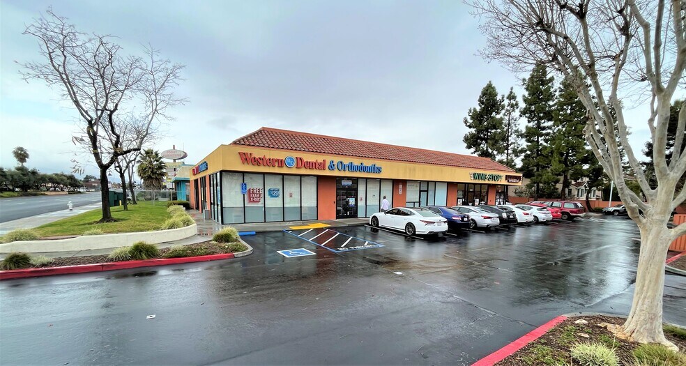 More Photos Of 2801-2807 El Camino Real, Santa Clara Unknown For Lease