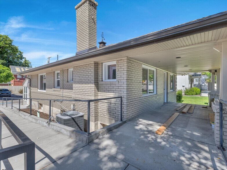 More Photos Of 485 S 100 E, Bountiful Office Residential For Sale