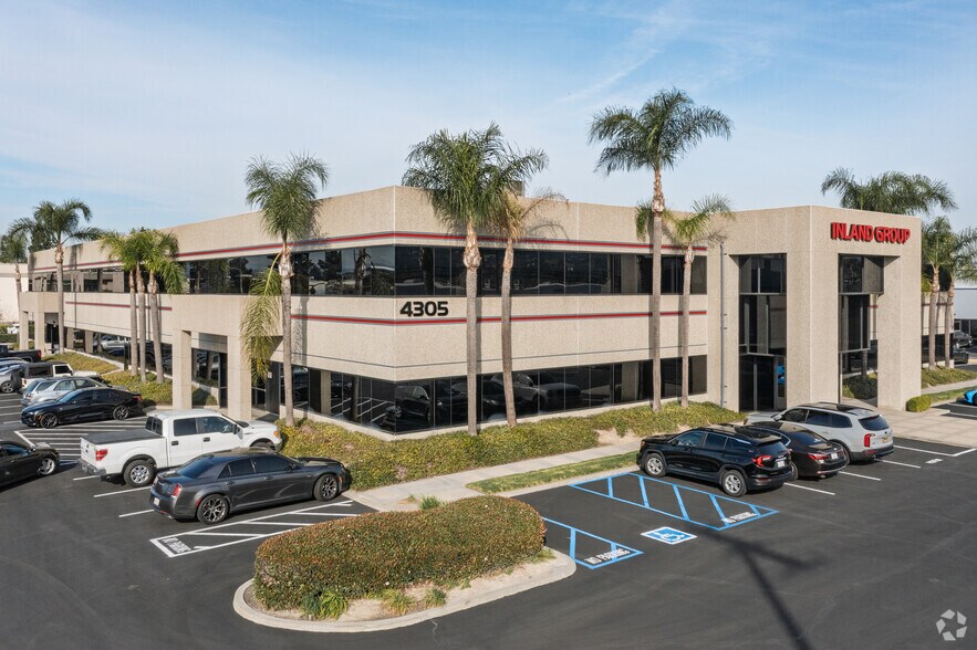 More Photos Of 4305 La Palma Ave, Anaheim Light Manufacturing For Sale