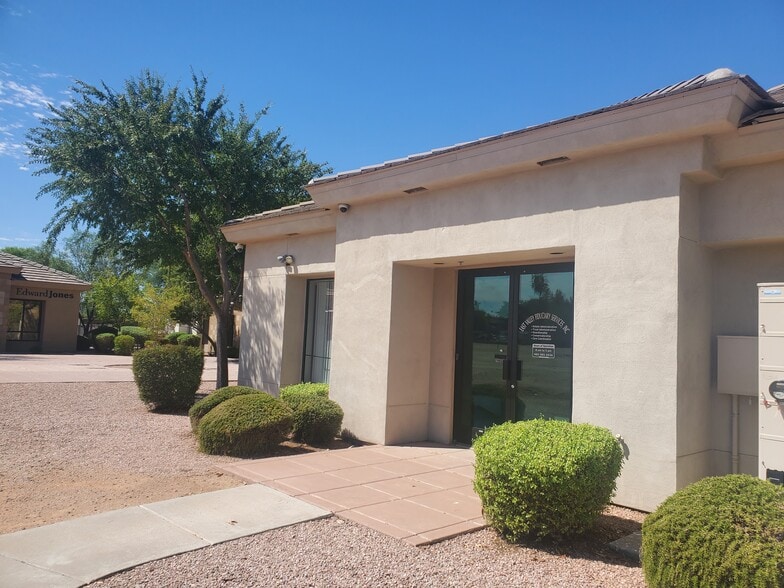 More Photos Of 7165 E University Dr, Mesa Office For Sale
