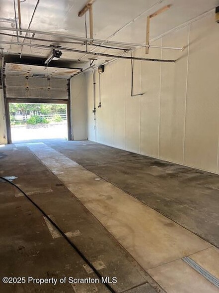 More Photos Of 30 Sturges Rd, Peckville Carwash For Sale