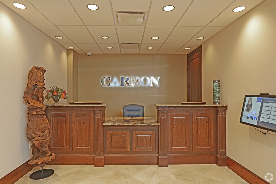 More Photos Of 17120 N Dallas Pky, Dallas Office For Lease