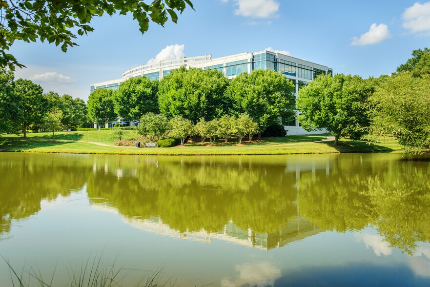 More Photos Of 3735 Glen Lake Dr, Charlotte Unknown For Lease