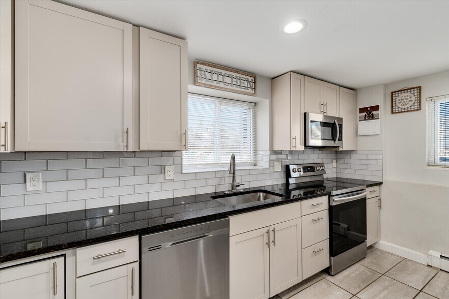 More Photos Of 3530 W Lehigh Ave, Denver Apartments For Sale