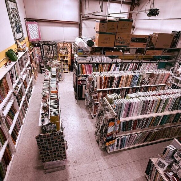 More Photos Of 11850 S Hwy 191, Moab Warehouse For Sale