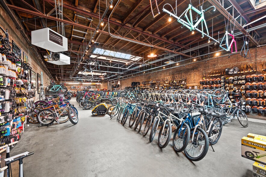 More Photos Of 150 E 800 S, Salt Lake City Storefront Retail Office For Sale