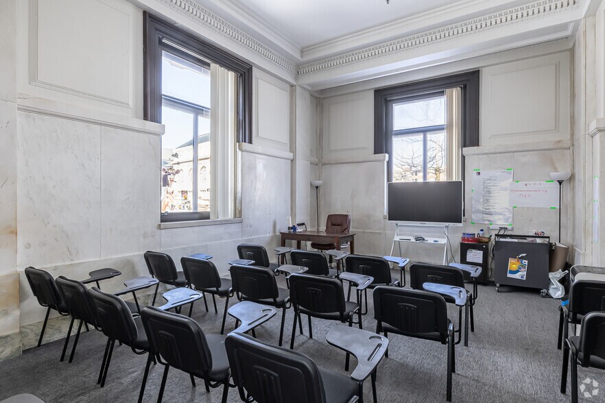 More Photos Of 114 W Main St, New Britain Unknown For Sale