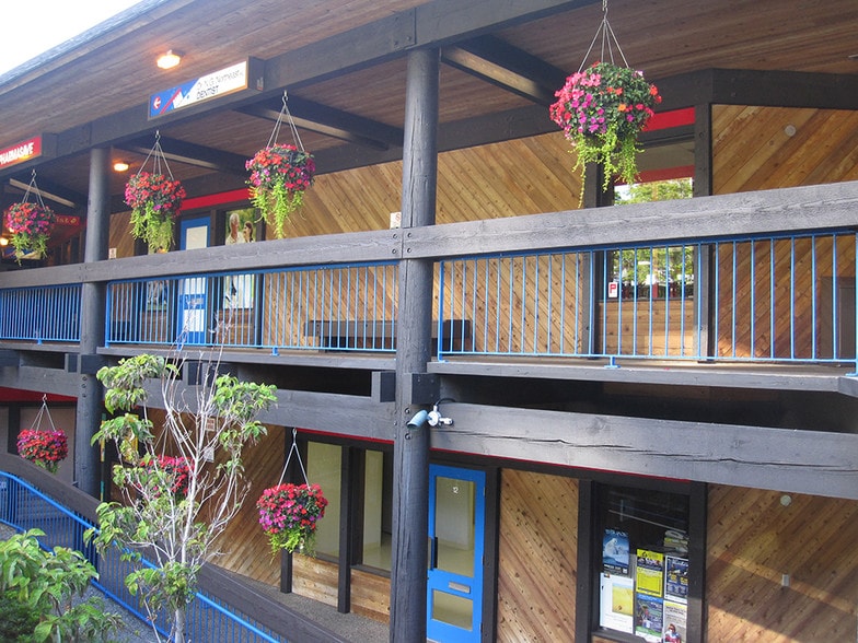 More Photos Of 230 Menzies St, Victoria General Retail For Lease