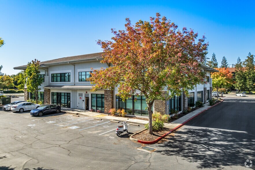 More Photos Of 605 Coolidge Dr, Folsom Office For Lease