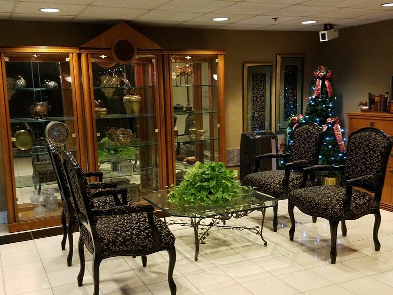 More Photos Of 1 Seventh St, Augusta Office Residential For Lease
