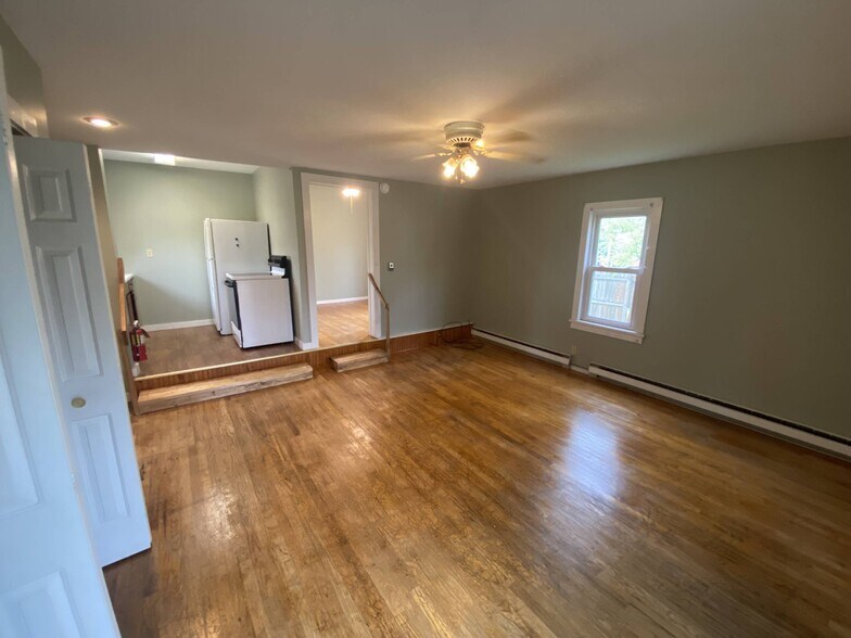 More Photos Of ,  Unknown For Sale