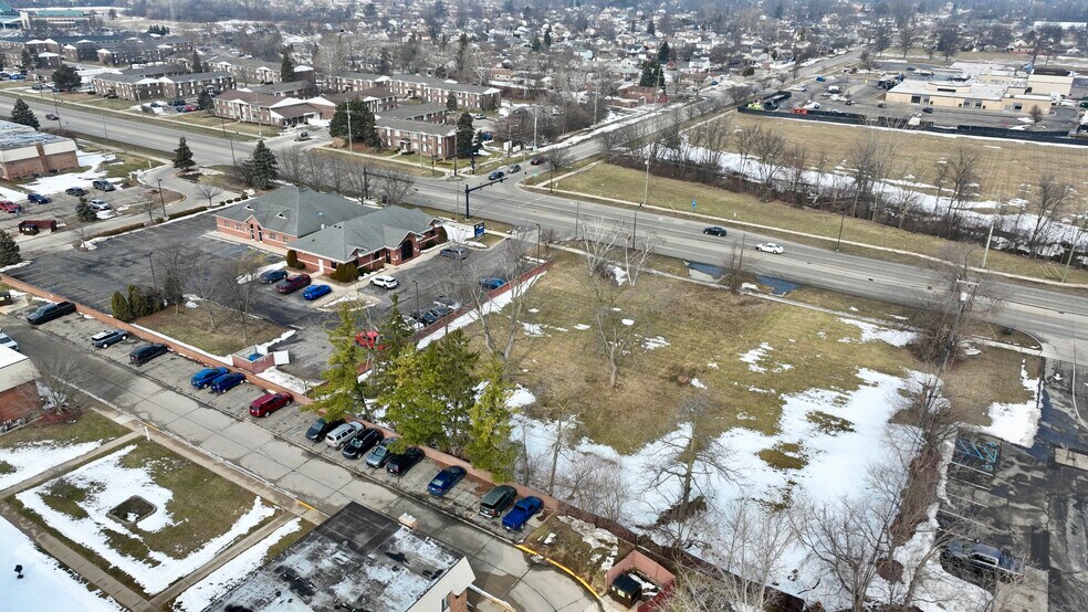 More Photos Of 22275-22297 West Rd, Woodhaven Land For Sale