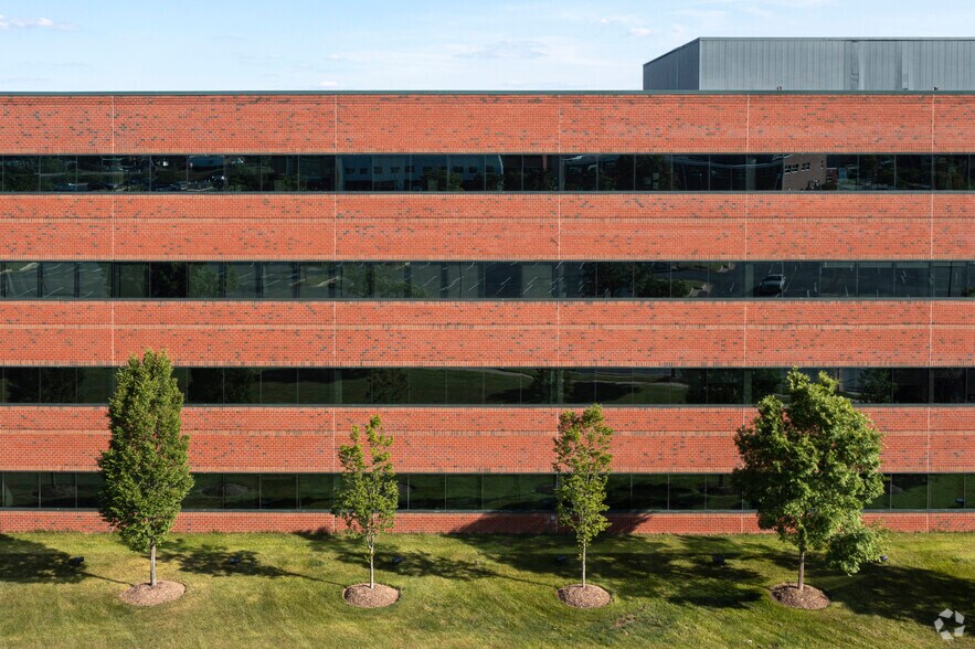 More Photos Of 10304 Spotsylvania Ave, Fredericksburg Office For Lease