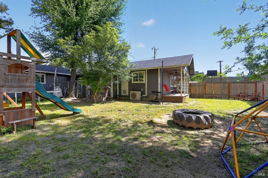 More Photos Of 9645 Lee St, Upper Lake Multifamily For Sale