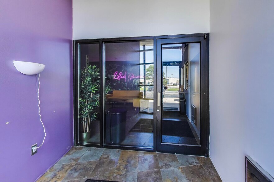 More Photos Of 5511 95th Ave, Kenosha Warehouse For Sale