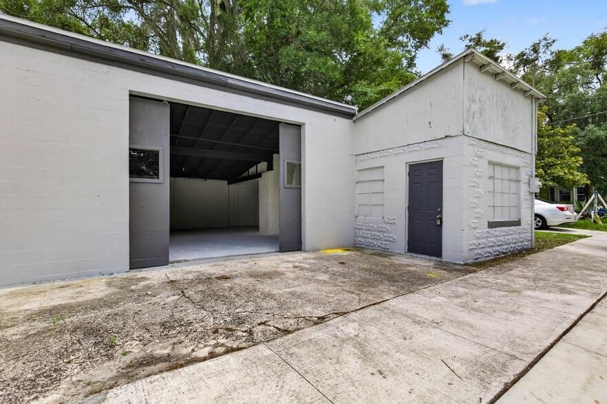 More Photos Of 1321 St Johns Ave, Palatka Service For Sale