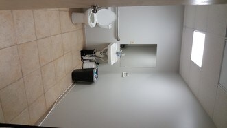 More Photos Of 17595 S Tamiami Trl, Fort Myers Medical For Lease