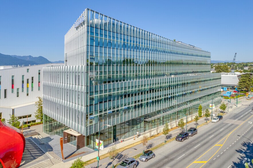 More Photos Of 565 Great Northern Way, Vancouver Office For Lease
