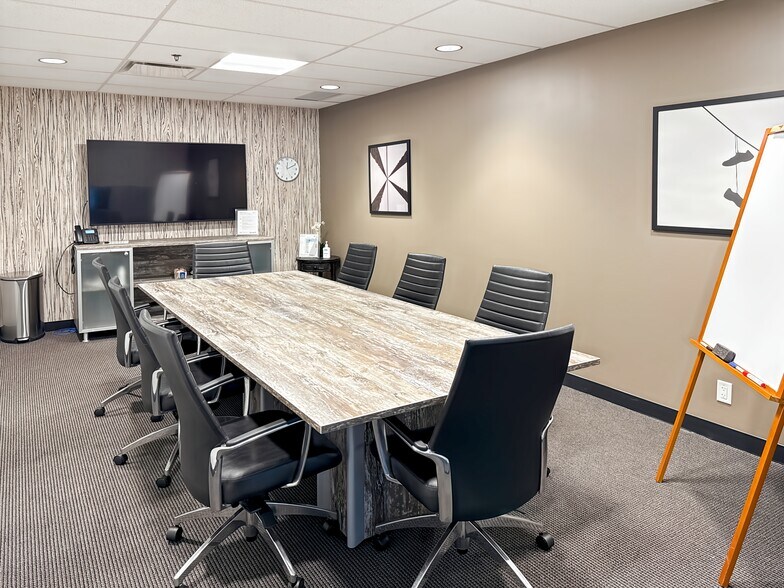 More Photos Of 22420 Dewdney Trunk Rd, Maple Ridge Coworking Space