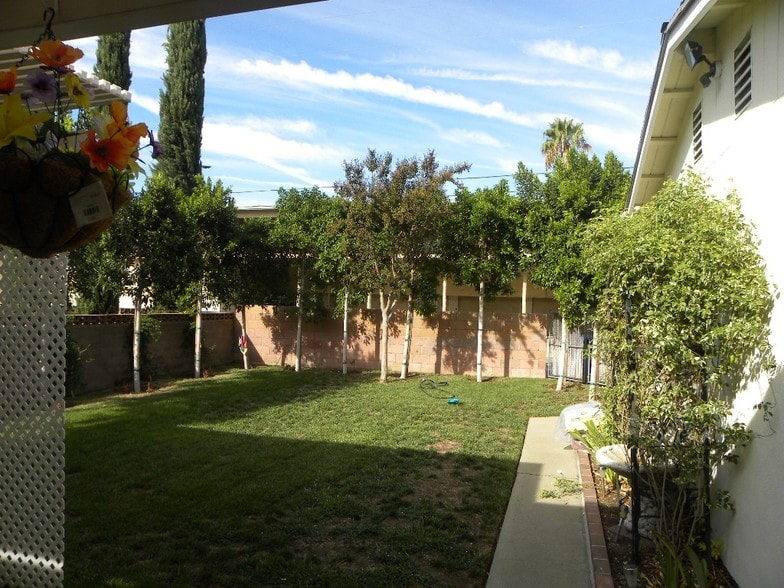 More Photos Of 841 N Palm Ave, Upland Specialty For Sale