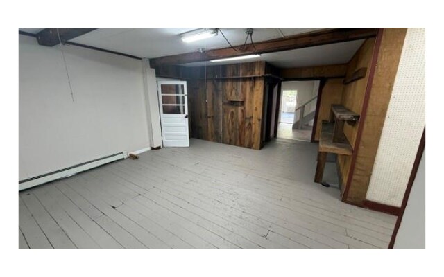 More Photos Of 174 Rockland Rd, Roscoe Flex For Sale