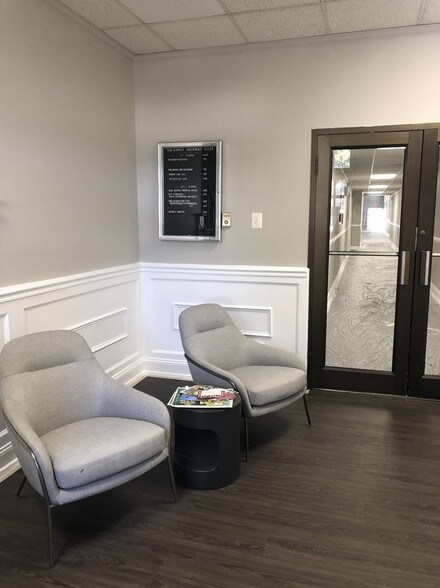 More Photos Of 132 Kings Hwy E, Haddonfield Office For Lease