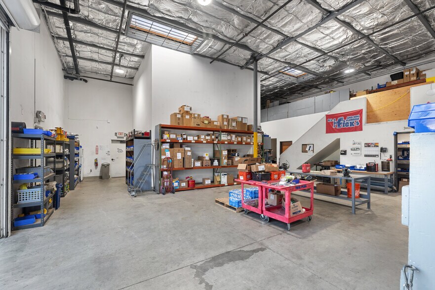 More Photos Of 9902 Channel Rd, Lakeside Light Manufacturing For Lease