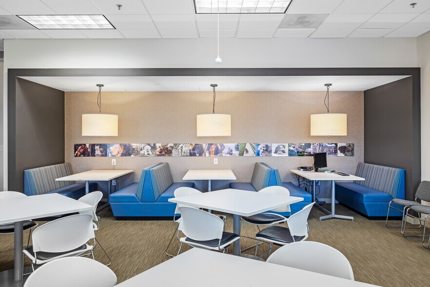 More Photos Of 532 E Paces Ferry Rd NE, Atlanta Office For Sale