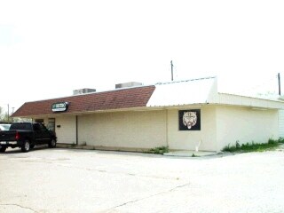 More Photos Of 104 Navarro Ave, De Leon Restaurant For Lease