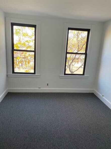More Photos Of 410-412 Mamaroneck Ave, Mamaroneck Storefront Retail Office For Sale